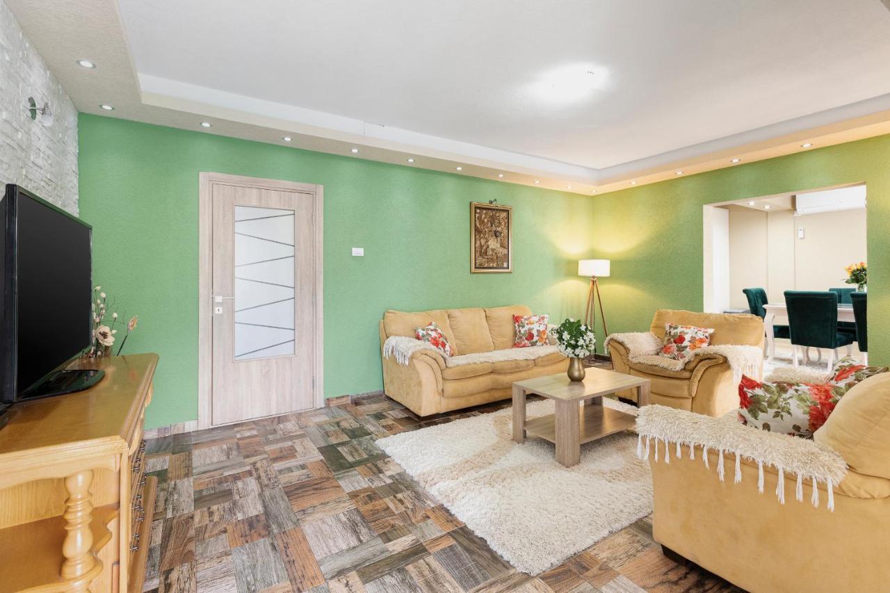 Ferienwohnung Sun Rays Kotor Exterior foto