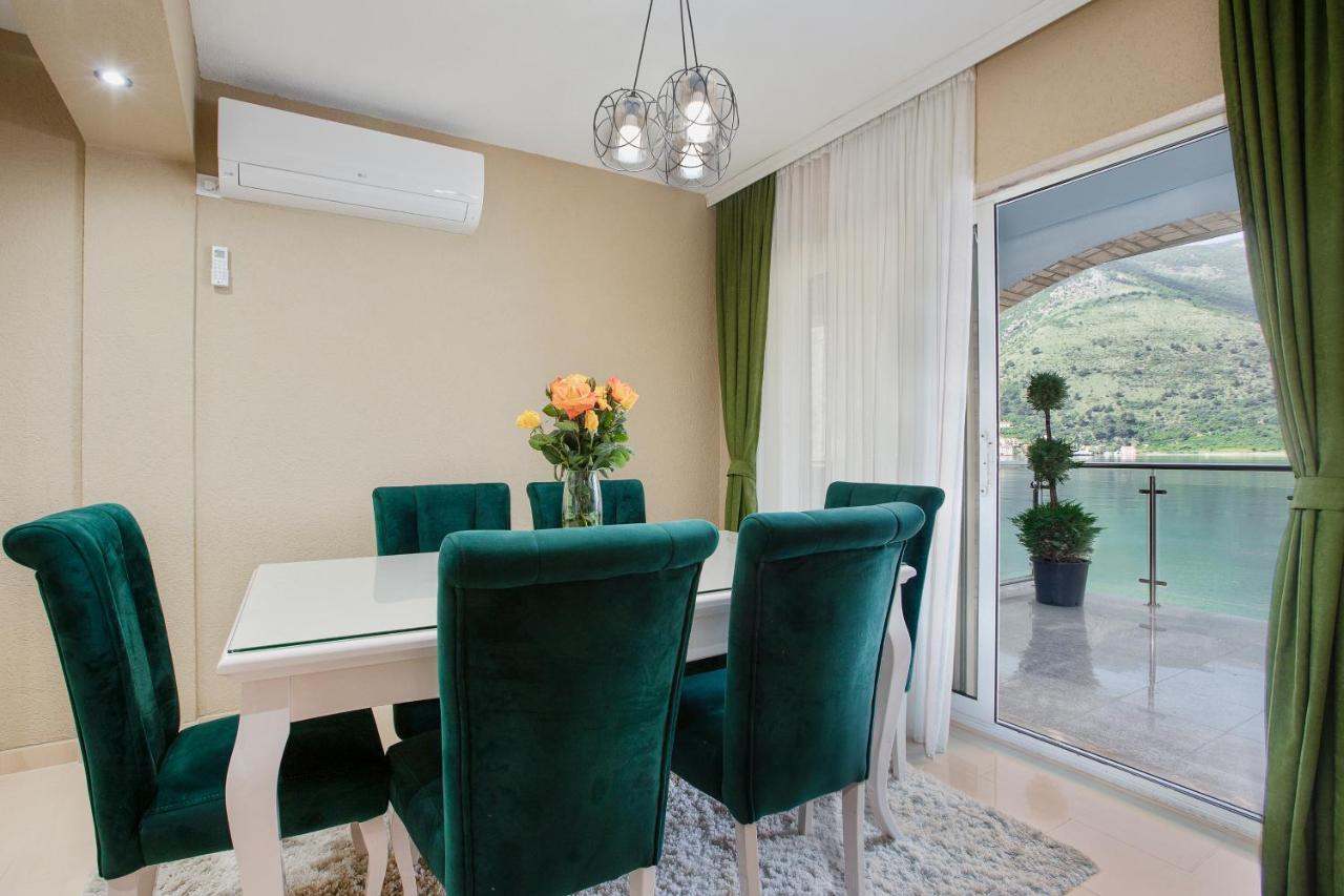 Ferienwohnung Sun Rays Kotor Exterior foto