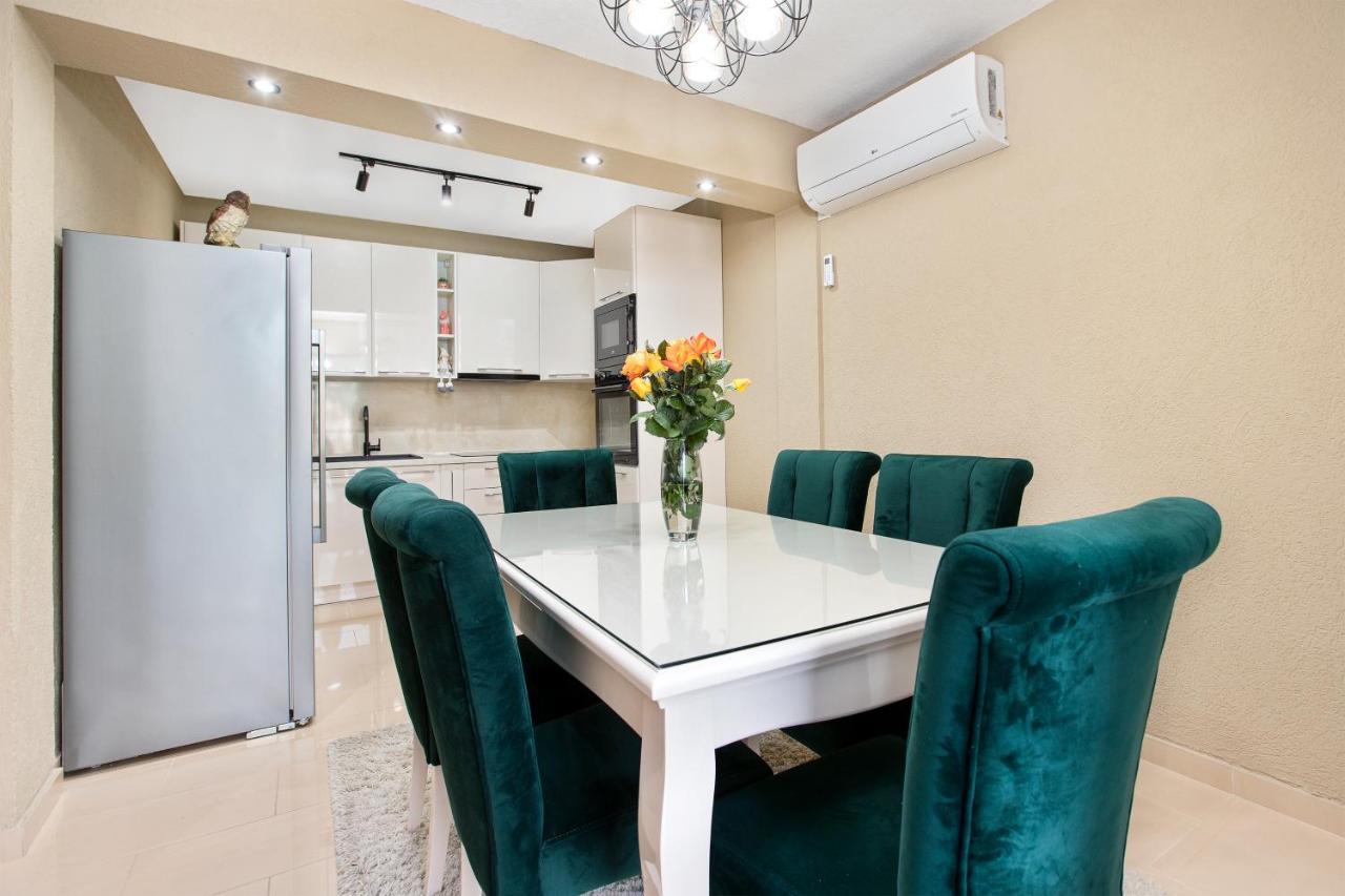 Ferienwohnung Sun Rays Kotor Exterior foto